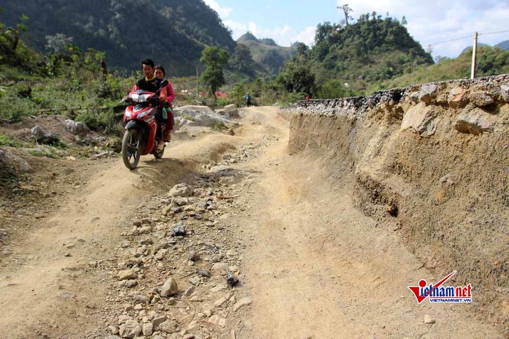 canh kho tin o cung duong 80 ty dan vao sao huyet ma tuy ta de