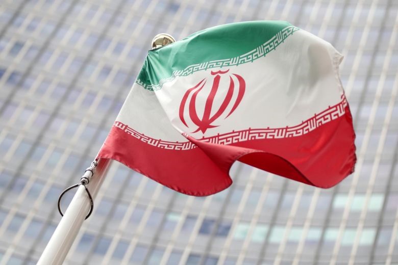 Ông Donald Trump phủ nhận thông tin Iran bắt giữ các điệp viên CIA. Ảnh: Reuters.