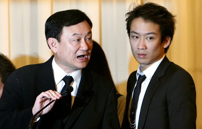 thai lan tim cach dan do cuu thu tuong thaksin tu hong kong