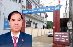 nghi thay giao hai doi nu sinh lop 8 tung so soang