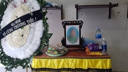 nguoi dan ong chet tai khach san sau khi di cung nguoi phu nu