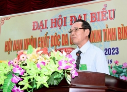 pho chu tich tinh binh thuan dang hop phai nhap vien