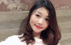 ngam ngoi nha dep khong goc chet cua a hau duong tu anh