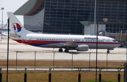 cuu thu tuong malaysia nghi mh370 duoc dieu khien tu xa