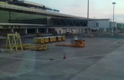 bi an danh tinh tho may lieu mang cuop phi co ngay tai san bay my