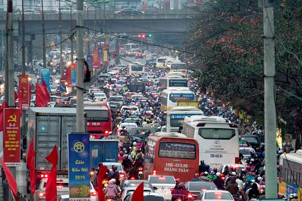 ha noi cao toc tac dai dan bang ruong ve nha sau ky nghi tet