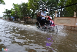 trieu cuong phu qua mai nha dan phu yen thao chay trong dem