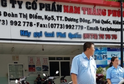 pho giam doc hang taxi o phu quoc no sung doa tai xe bi tam dinh chi cong tac