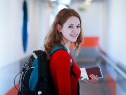 may bay dip tet rat kieu mua ve gia re kieu gi moi xong