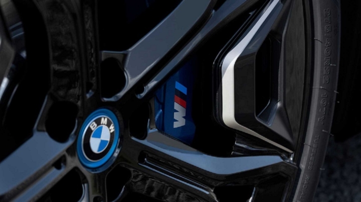BMW iX M60 2023 vừa ra mắt có gì đặc biệt? - 3