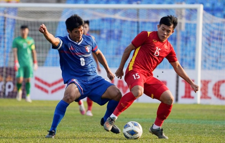 U17 Việt Nam tập huấn ở Đức, đá giao hữu với đội trẻ Dortmund - 2