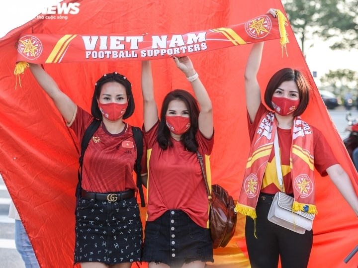 20.000 khán giả có thể được vào sân xem trận Việt Nam vs Trung Quốc  - 1