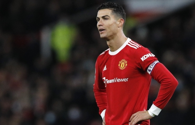 Ronaldo bất mãn với 2 cầu thủ Man Utd