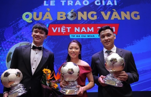 Hoàng Đức, Huỳnh Như, Hồ Văn Ý giành Quả Bóng Vàng Việt Nam 2021