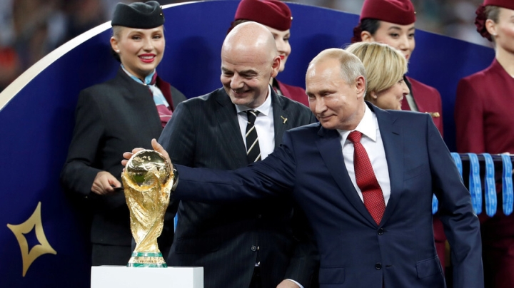 FIFA không loại Nga khỏi vòng play-off tranh vé World Cup 2022 - 1