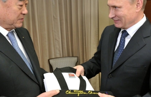 Tổng thống Putin bị tước đai đen 9 đẳng taekwondo