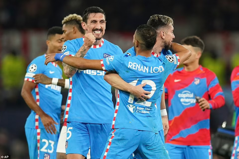 CĐV Man Utd có hành động