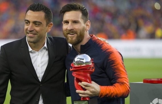 HLV Xavi: "Barca luôn rộng cửa chào đón Messi quay về"