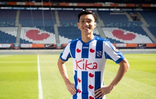 clb ha noi chua nhan duoc de nghi cua heerenveen ve van hau