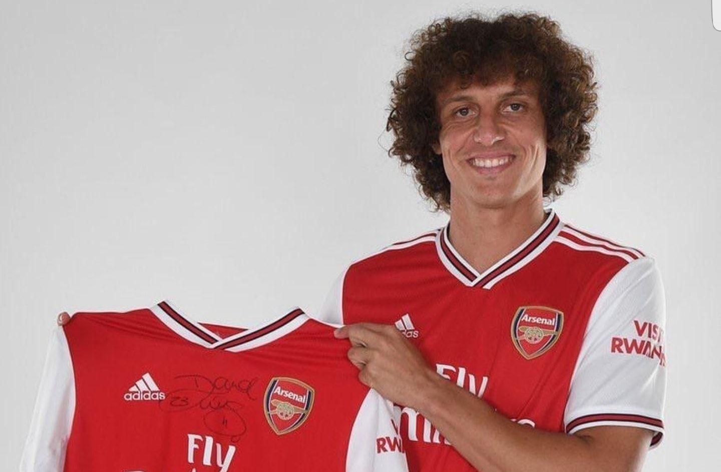 anh che ve ngoai hang anh vi sao brighton doi xoa the do cua david luiz