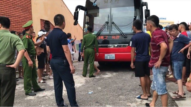 nhin lai 3 su co va 1 tuan tai tieng cua bong da viet