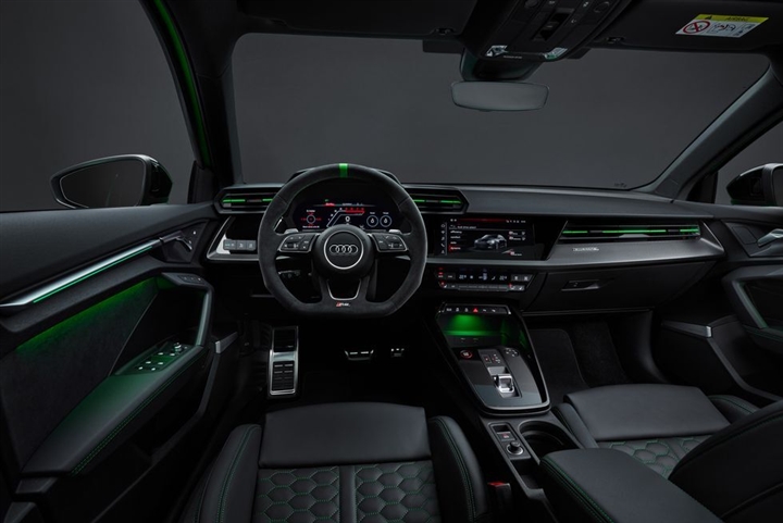 Audi RS3 2022 ra mắt với hiệu suất đáng gờm - 5