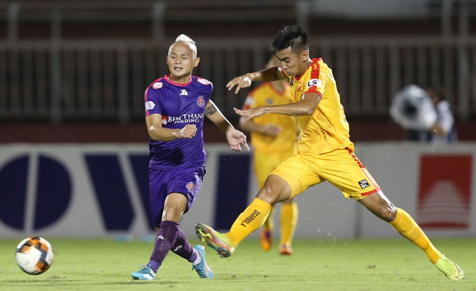 Thanh Hoá trong trận đấu với Sài Gòn ở vòng 9 V.League 2020. Ảnh: VPF