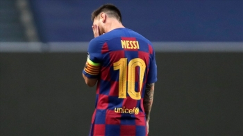 Barca khủng hoảng, Man City sáng cửa cướp Messi