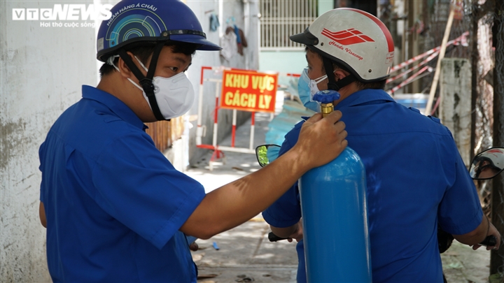 'Cha đẻ' ATM gạo thành lập thêm ATM oxy giao tận nhà bệnh nhân COVID-19 - 9