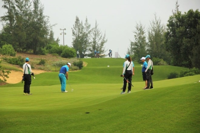 Chủ tịch TP Quy Nhơn: Mở cửa sân golf Nhơn Lý giữa mùa dịch, FLC quá sai - 1