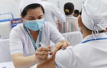 Đến nay TP.HCM đã tiêm bao nhiêu liều vaccine COVID-19?