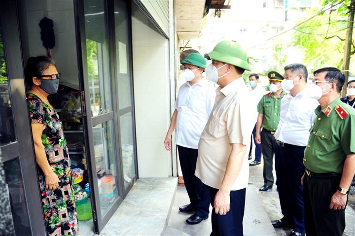 Bí thư Hà Nội: Chuẩn bị trước các tình huống ở mức độ cao hơn để không bị động - 1