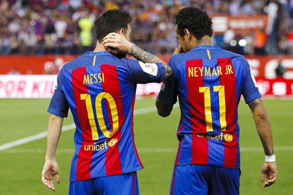 Neymar rời Barca năm 2017, Messi chuẩn bị chia tay sân Camp Nou năm nay, đều sau khi Real Madrid vô địch Liga. Ảnh: Getty Images