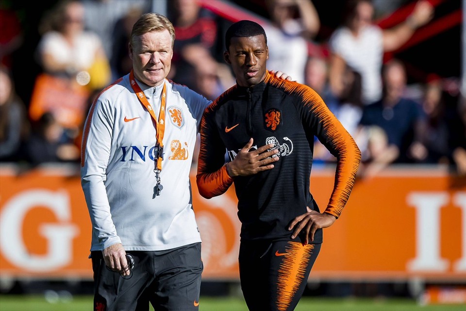 Wijnaldum sẽ tái ngộ huấn luyện viên Ronald Koeman ở Barcelona. Ảnh: Twitter