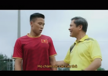 Quế Ngọc Hải và những cầu thủ Việt Nam gặp rắc rối vì đóng quảng cáo