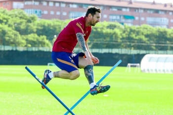 Lionel Messi, kỳ quan của bóng đá và tinh thần không bao giờ lùi bước