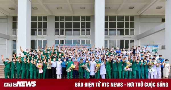 200 cán bộ, bác sĩ Hải Phòng hỗ trợ Hà Nội chống dịch COVID-19
