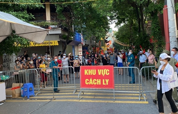 Hà Nội dỡ phong tỏa 4 khu vực