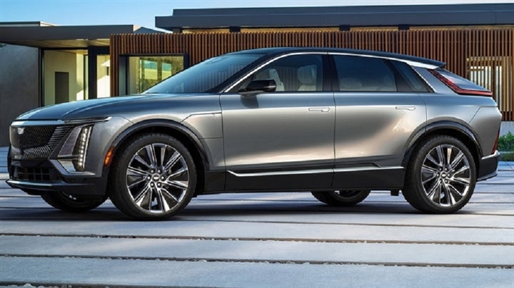 Chi tiết mẫu SUV điện Cadillac Lyriq 2023 'cháy hàng' sau hơn 10 phút mở bán - 1