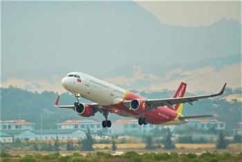 Vietjet điều chỉnh lịch khai thác do ảnh hưởng của bão số 9