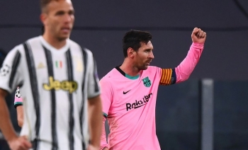 Messi và Barca bắt nạt Juve trong ngày Ronaldo vắng mặt