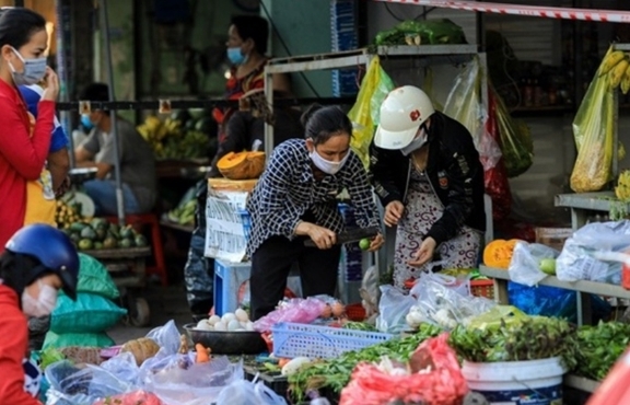 TP.HCM: 21 chợ mở cửa trở lại, có cả chợ Bến Thành, chợ An Đông