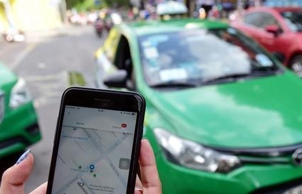 Hà Nội cho phép taxi công nghệ hoạt động trở lại từ 14/10