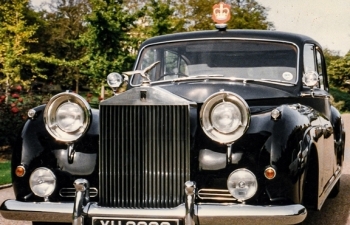 Rolls-Royce Black Badge: Dòng xe mang tính biểu tượng