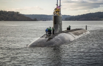 Hé lộ "vật thể lạ" khiến tàu ngầm hạt nhân Mỹ suýt gặp nạn ở Biển Đông