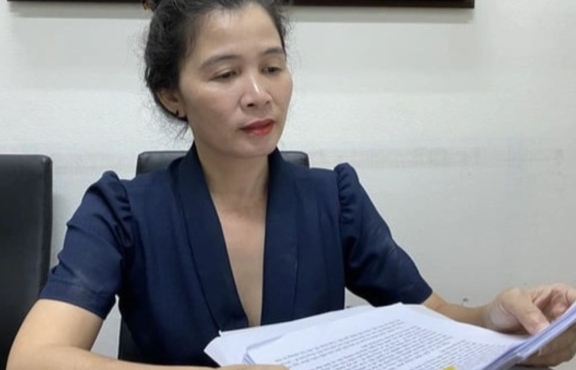 Nhà báo Hàn Ni đề nghị được bảo vệ vì bà Phương Hằng doạ "truy cùng đuổi tận"
