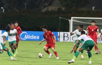 Việt Nam 0  - 0 Indonesia: Hòa trên thế thắng