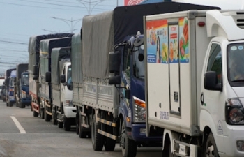 Phó Thủ tướng Lê Văn Thành chỉ đạo xử lý các quy định gây khó lưu thông hàng hoá