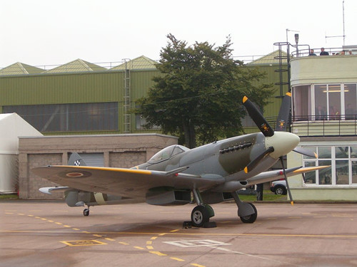 supermarine spitfire chiec may bay cuu nuoc anh thoat nan phat xit