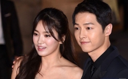 song hye kyo co hanh dong la sau khi hoan tat thu tuc ly hon voi song joong ki